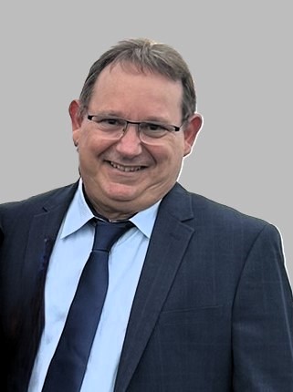 Lloyd Everist